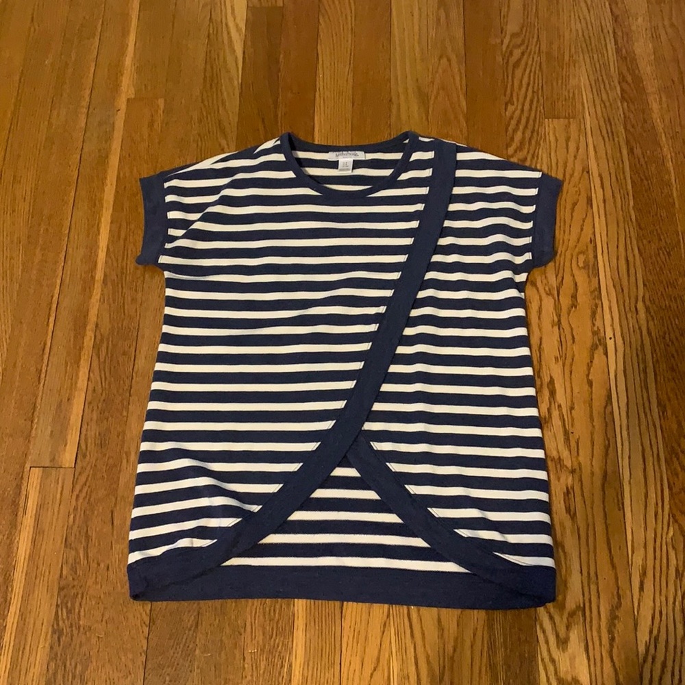 Motherhood nursing shirt